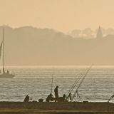 Angler auf Sandbank von Jochen Ruser